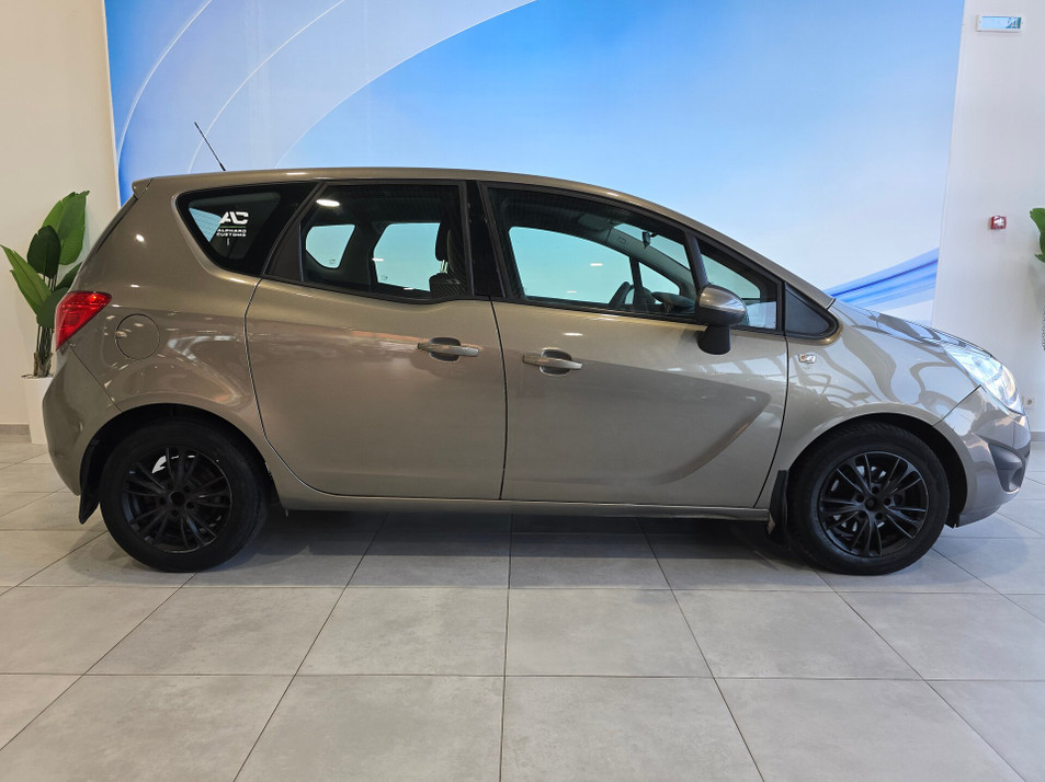 Автомобиль с пробегом Opel Meriva в городе Шахты ДЦ - Френд Авто