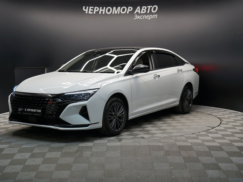 Автомобиль с пробегом Dongfeng Shine Max в городе Симферополь ДЦ - Черномор