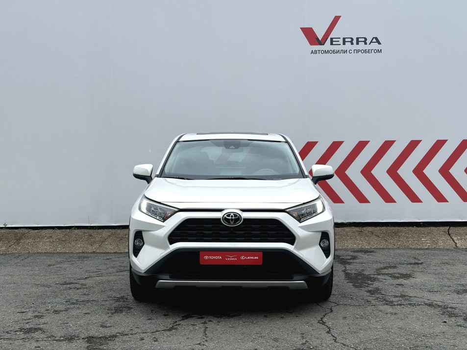Автомобиль с пробегом Toyota RAV4 в городе Пермь ДЦ - VERRA Авто с пробегом ГХ