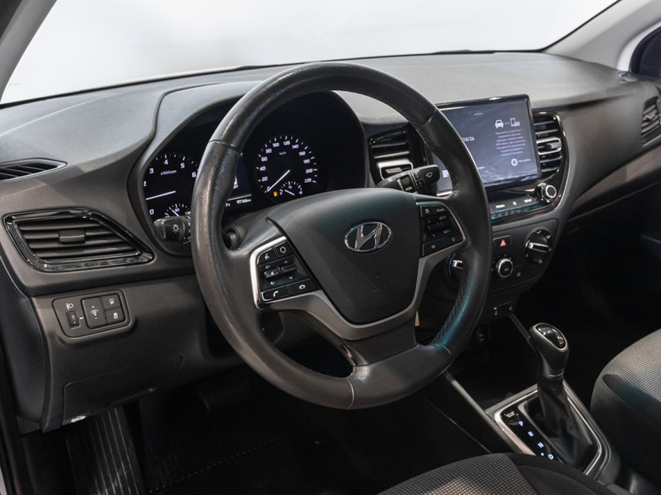 Автомобиль с пробегом Hyundai Solaris в городе Казань ДЦ - КАЭ Сибирский тракт