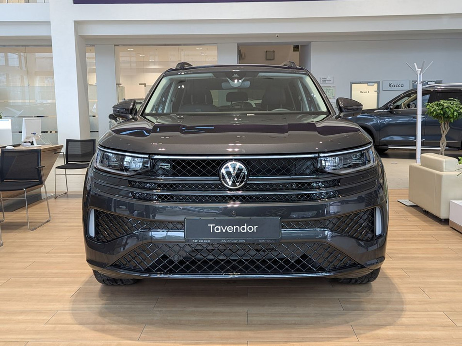 Автомобиль с пробегом Volkswagen Tavendor в городе Нижний Новгород ДЦ - Луидор-Авто