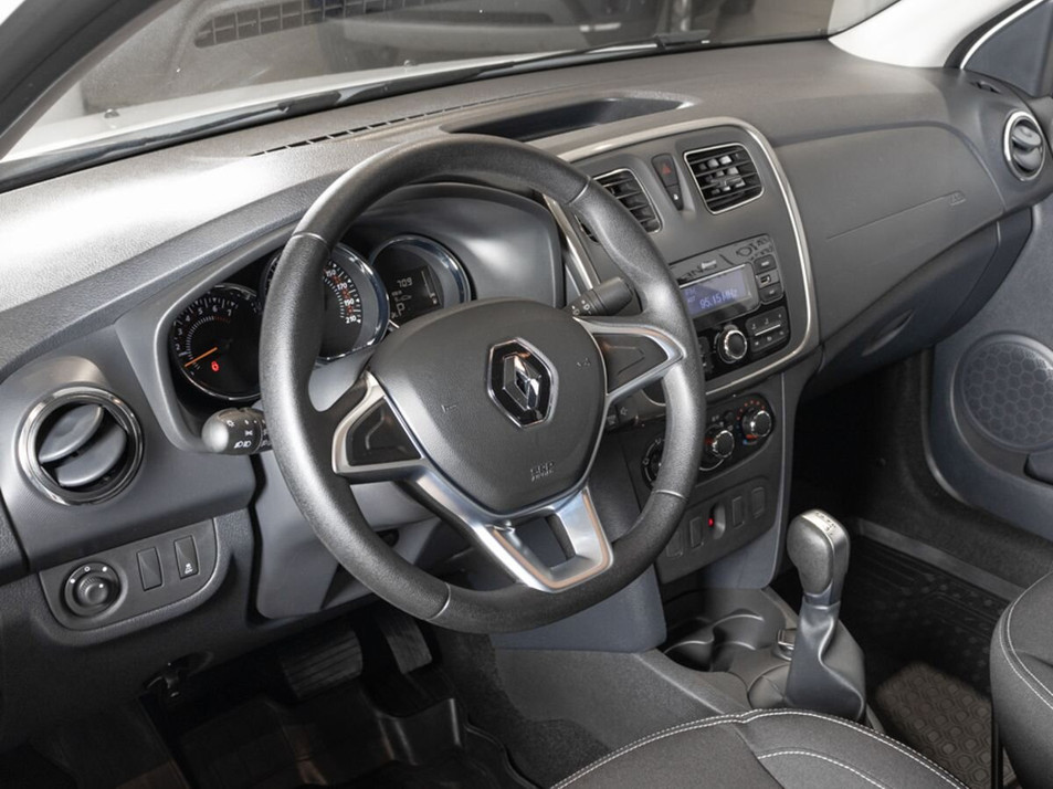 Автомобиль с пробегом Renault Logan в городе Казань ДЦ - КАЭ Сибирский тракт