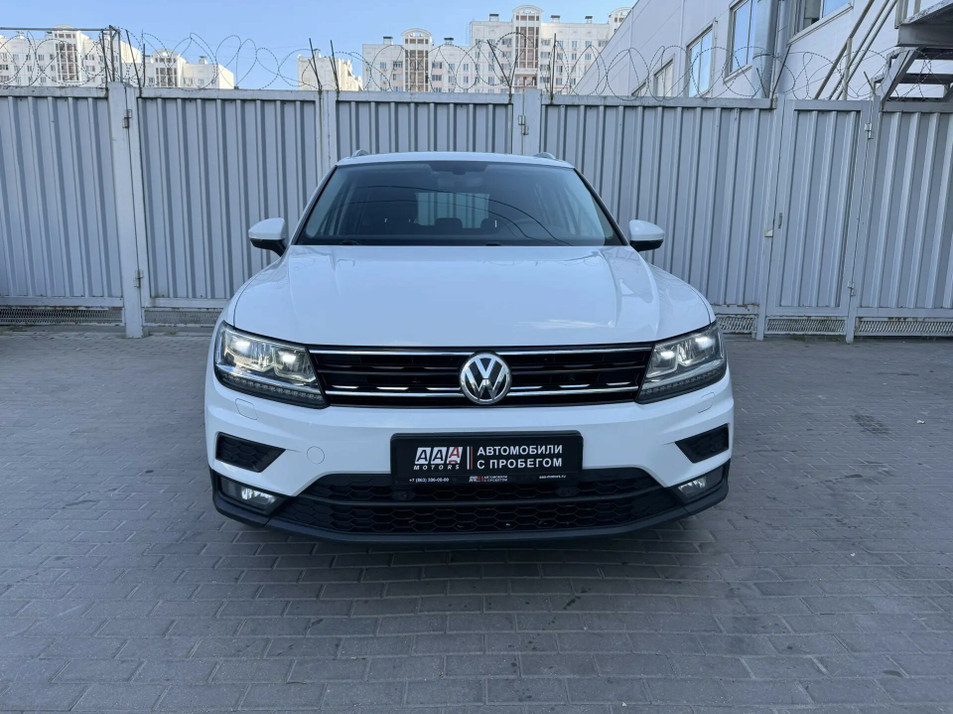 Автомобиль с пробегом Volkswagen Tiguan в городе Ростов-на-Дону ДЦ - PANGO Центр Запад