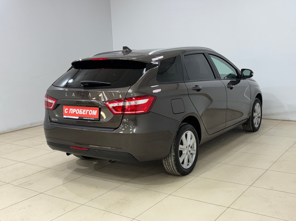 Автомобиль с пробегом LADA Vesta в городе Альметьевск ДЦ - Тюленина