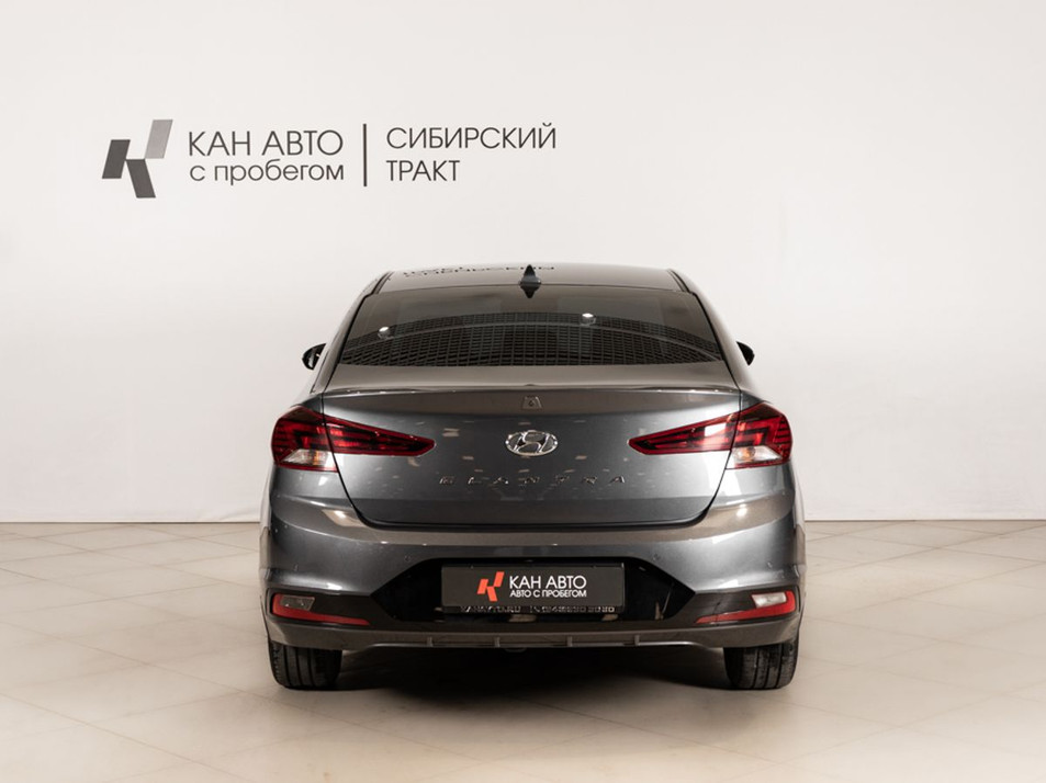 Автомобиль с пробегом Hyundai Elantra в городе Казань ДЦ - КАЭ Сибирский тракт