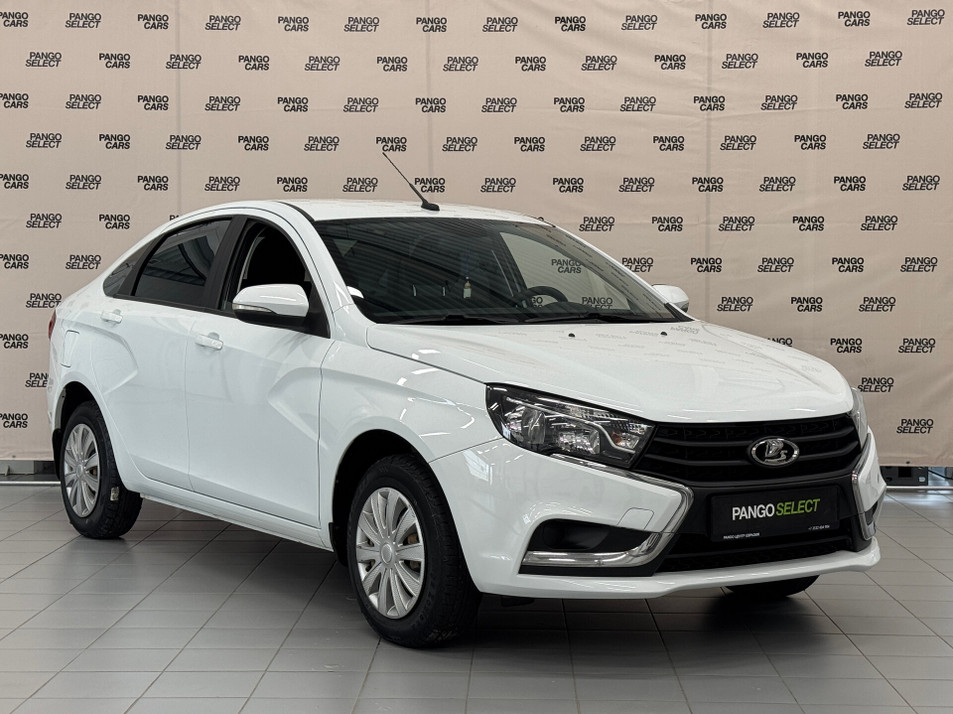 Автомобиль с пробегом LADA Vesta в городе Оренбург ДЦ - PANGO Центр Евразия