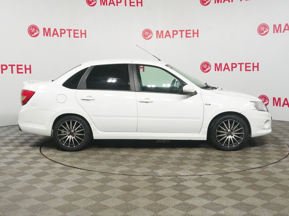 Автомобиль с пробегом LADA Granta в городе Вологда ДЦ - Мартен. Автомобили с пробегом