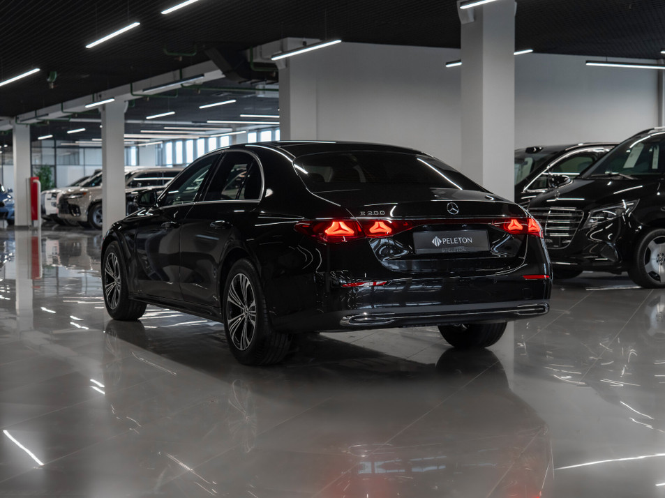 Автомобиль с пробегом Mercedes‑Benz E-Класс в городе Москва ДЦ - PANGO&nbsp;Центр PELETON