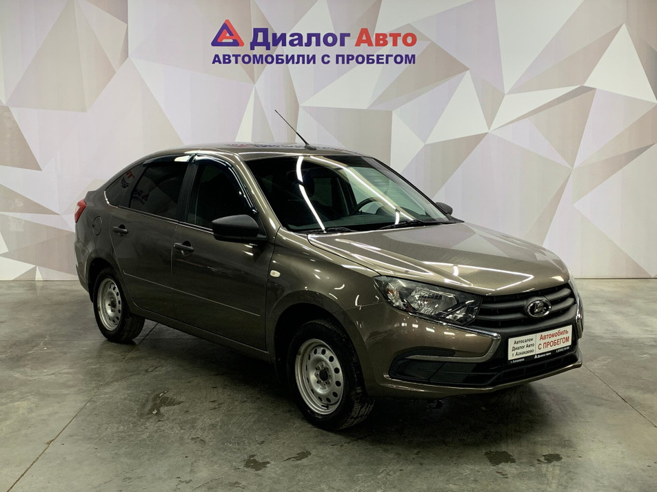 Автомобиль с пробегом LADA Granta в городе Азнакаево ДЦ - Диалог-авто Азнакаево ул. Шайхутдинова