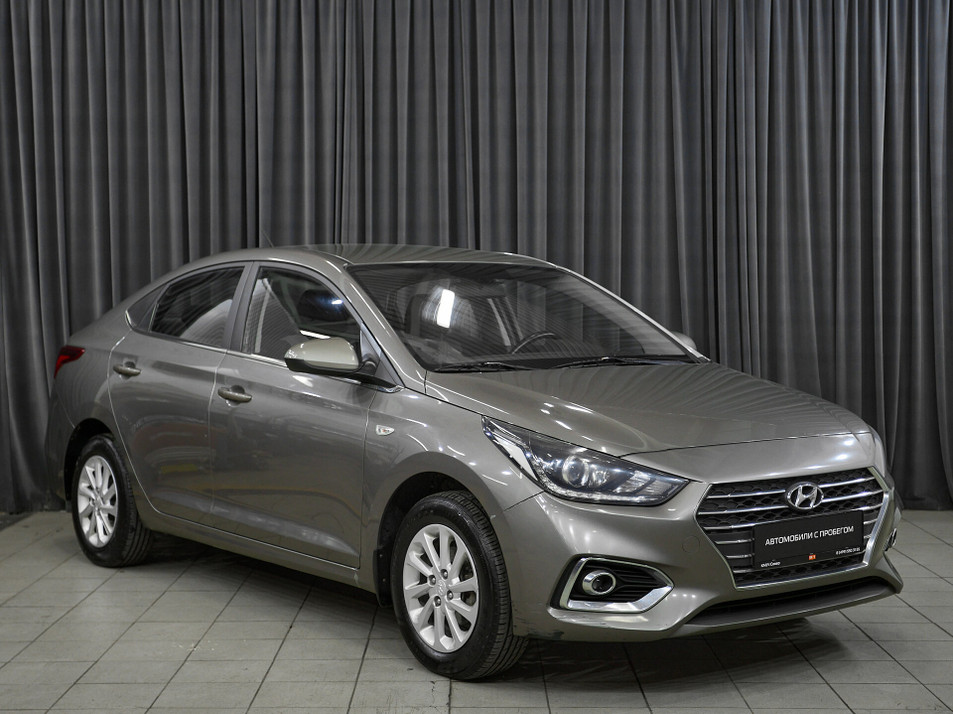 Автомобиль с пробегом Hyundai Solaris в городе Москва ДЦ - PANGO Центр КМ/Ч