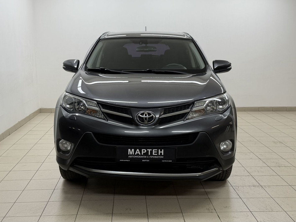 Автомобиль с пробегом Toyota RAV4 в городе Вологда ДЦ - Мартен. Автомобили с пробегом