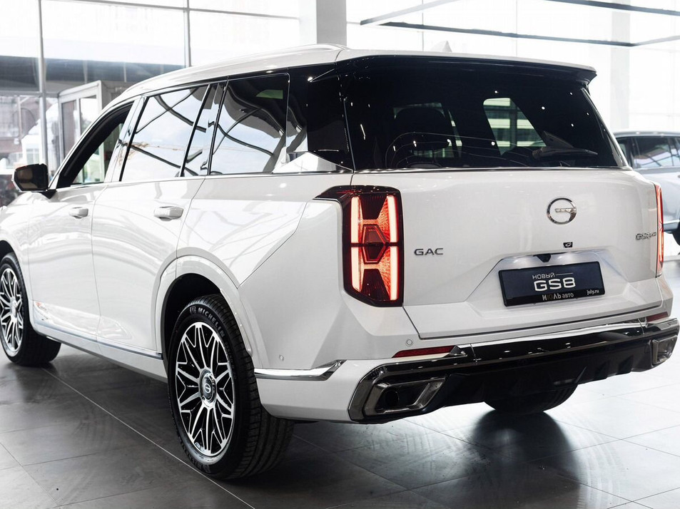 Новый автомобиль GAC GS8 GX Premium в городе Екатеринбург ДЦ - GAC Июль