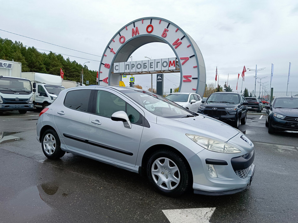 Автомобиль с пробегом Peugeot 308 в городе Тюмень ДЦ - PANGO Центр Автоград
