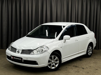 Автомобиль с пробегом Nissan Tiida в городе Нижний Новгород ДЦ - Автосалон №1