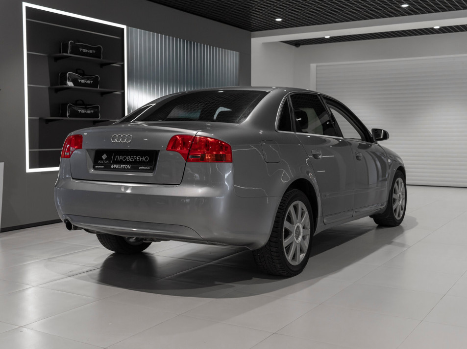 Автомобиль с пробегом Audi A4 в городе Москва ДЦ - PELETON Юг
