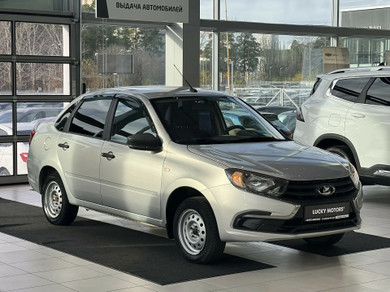 Автомобиль с пробегом LADA Granta в городе Екатеринбург ДЦ - Lucky Motors на Эскадронной