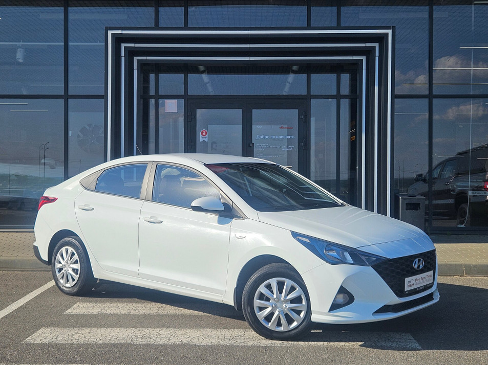 Автомобиль с пробегом Hyundai Solaris в городе Воронеж ДЦ - PANGO Центр Ринг