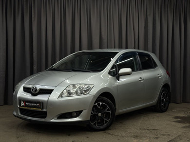 Автомобиль с пробегом Toyota Auris в городе Нижний Новгород ДЦ - Автосалон №1
