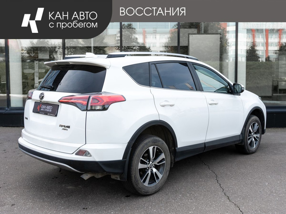 Автомобиль с пробегом Toyota RAV4 в городе Казань ДЦ - КАЭ Lada/Renault/Москвич Восстания