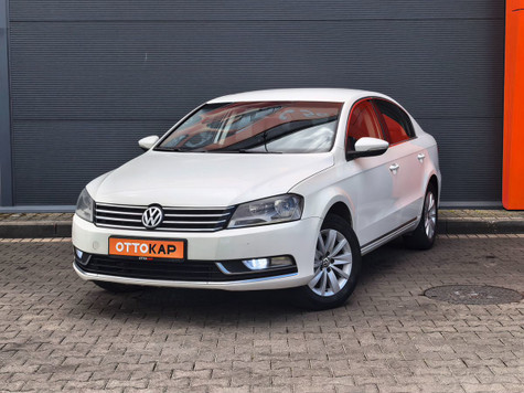 Автомобиль с пробегом Volkswagen Passat в городе Калининград ДЦ - ОТТОКАР