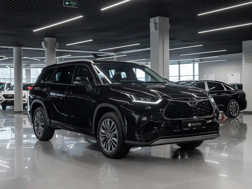 Автомобиль с пробегом Toyota Highlander в городе Москва ДЦ - PANGO&nbsp;Центр PELETON