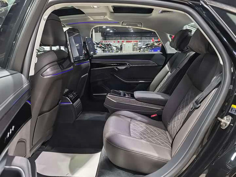 Автомобиль с пробегом Audi A8 в городе Москва ДЦ - МОТОР-ФРЕШ