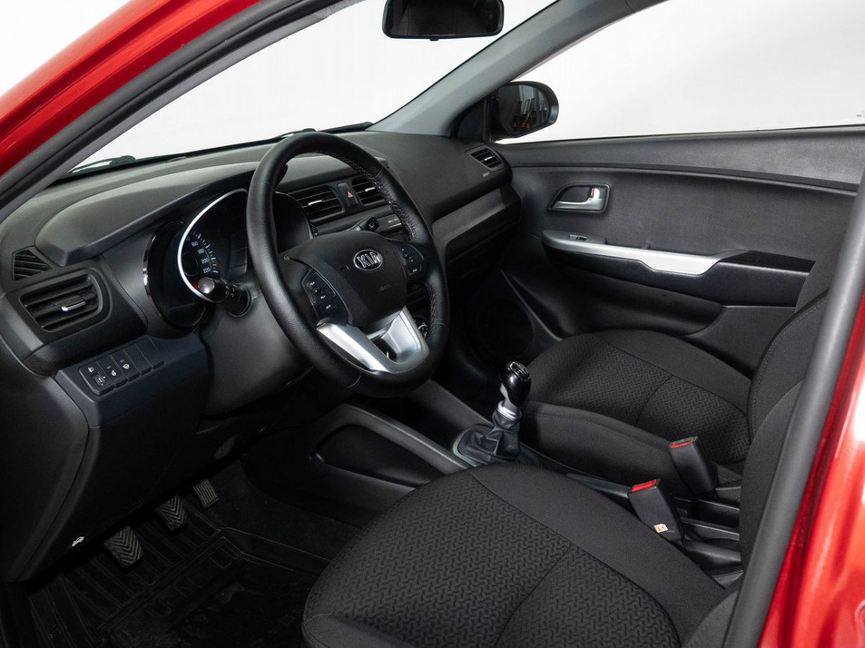 Автомобиль с пробегом Kia Rio в городе Казань ДЦ - КАЭ Оренбургский тракт