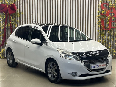 Автомобиль с пробегом Peugeot 208 в городе Уфа ДЦ - Автосезон