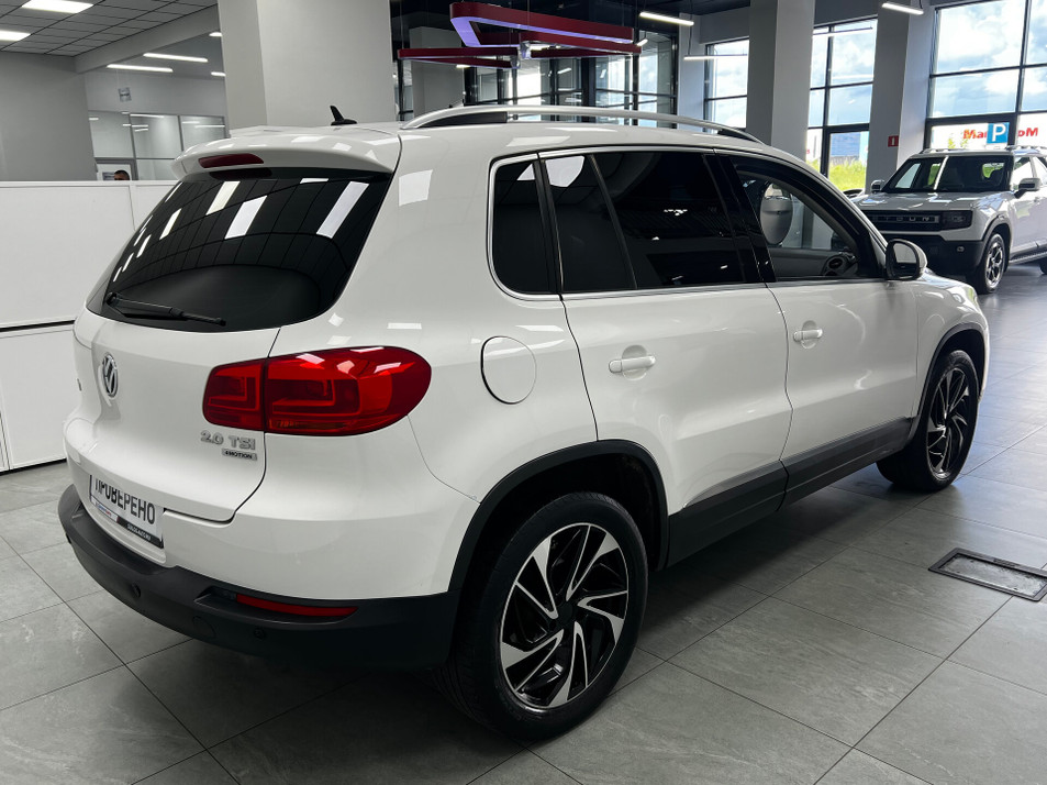 Автомобиль с пробегом Volkswagen Tiguan в городе Казань ДЦ - Диалог Авто Камалеева