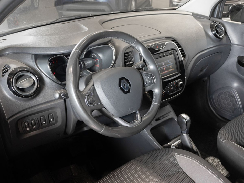 Автомобиль с пробегом Renault Kaptur в городе Казань ДЦ - КАЭ Сибирский тракт