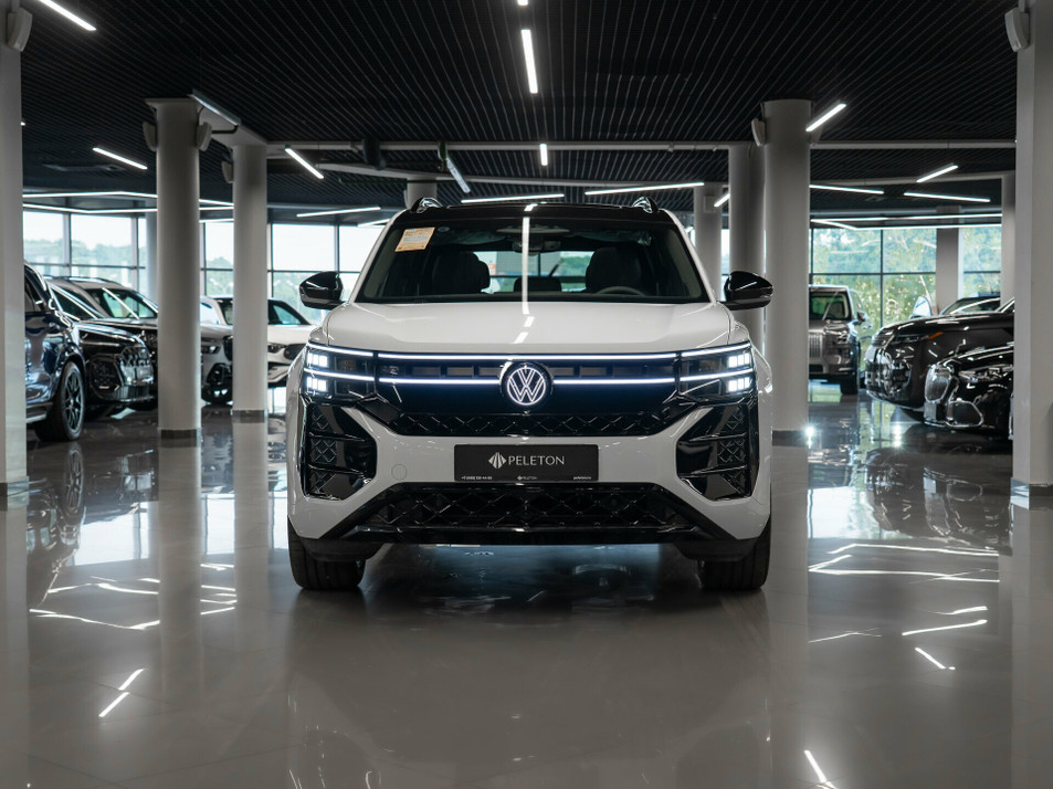 Автомобиль с пробегом Volkswagen Teramont в городе Москва ДЦ - PELETON Юг