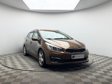 Автомобиль с пробегом Kia Ceed в городе Мурманск ДЦ - Аксель Автомобили с пробегом