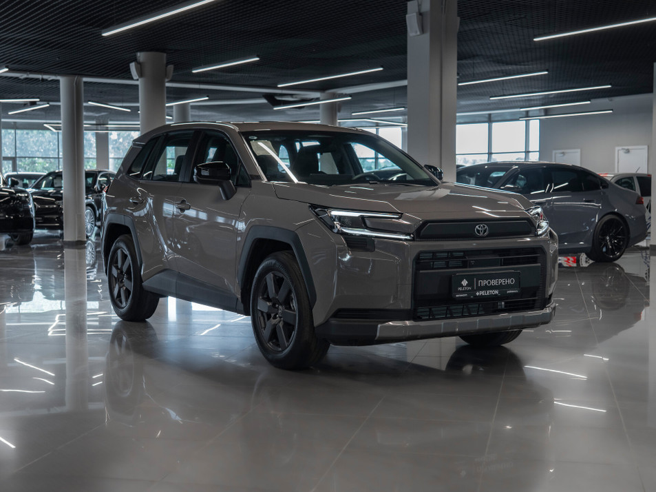 Автомобиль с пробегом Toyota RAV4 в городе Москва ДЦ - ОПНА пробег