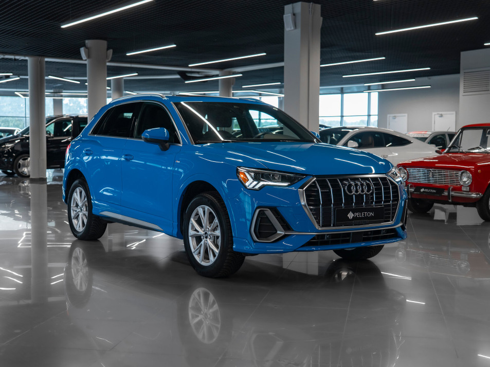 Автомобиль с пробегом Audi Q3 в городе Москва ДЦ - PANGO&nbsp;Центр PELETON