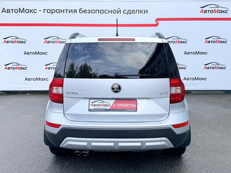 Автомобиль с пробегом SKODA Yeti в городе Тюмень ДЦ - PANGO Центр АвтоМакс