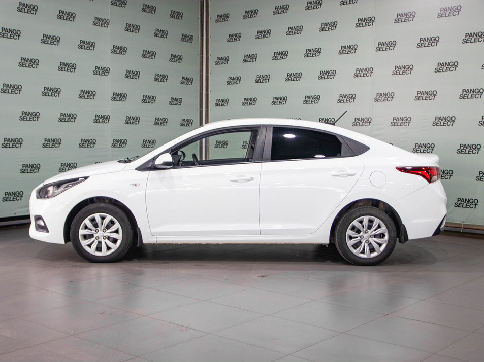 Автомобиль с пробегом Hyundai Solaris в городе Оренбург ДЦ - PANGO Центр Оренбург