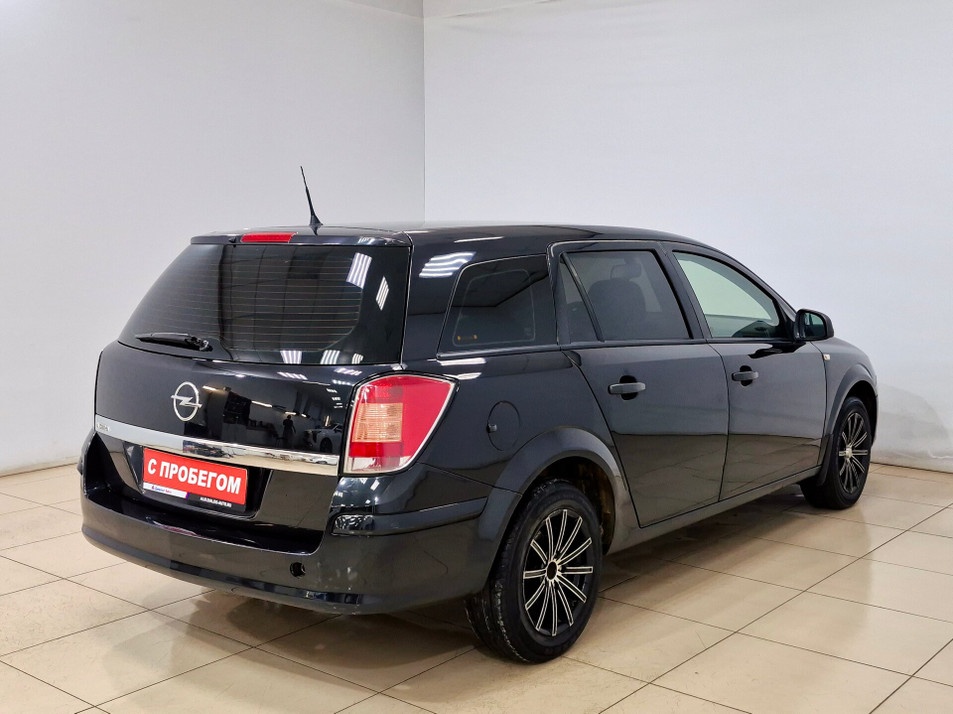 Автомобиль с пробегом Opel Astra в городе Альметьевск ДЦ - Диалог-Авто Эссен АСП Альметьевск