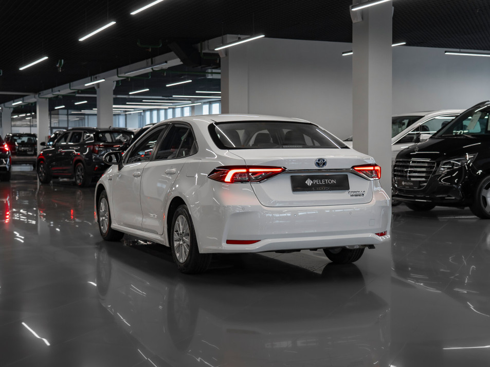 Автомобиль с пробегом Toyota Corolla в городе Москва ДЦ - PELETON ELECTRO