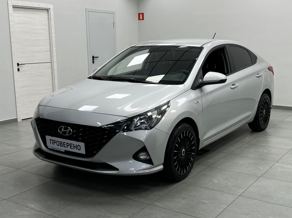 Автомобиль с пробегом Hyundai Solaris в городе Казань ДЦ - Диалог Авто Камалеева