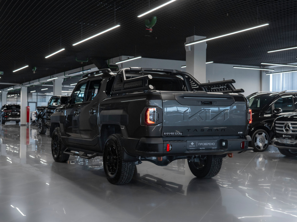 Автомобиль с пробегом Kia Tasman в городе Москва ДЦ - PANGO Центр PELETON