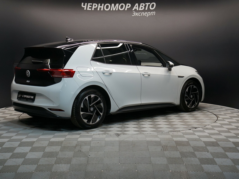 Автомобиль с пробегом Volkswagen ID.3 в городе Симферополь ДЦ - Черномор
