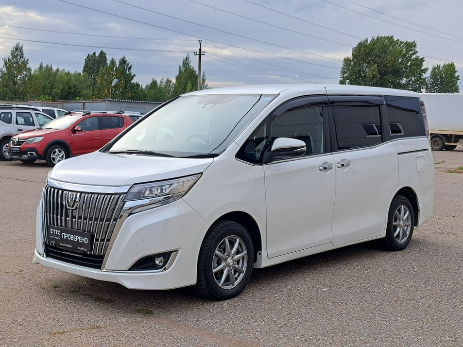Автомобиль с пробегом Toyota Esquire в городе Набережные Челны ДЦ - ТТС | Набережные Челны Тозелеш