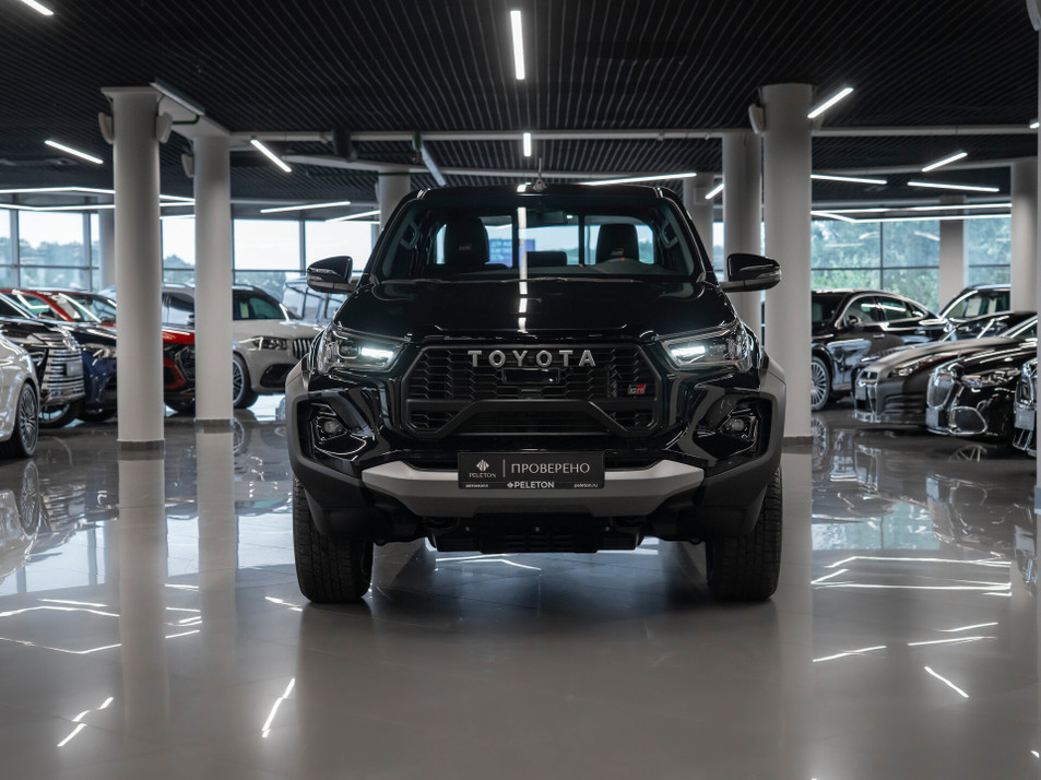 Автомобиль с пробегом Toyota Hilux в городе Москва ДЦ - PANGO Центр PELETON