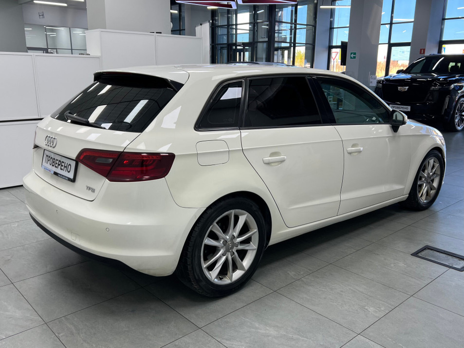 Автомобиль с пробегом Audi A3 в городе Казань ДЦ - Диалог Авто Камалеева
