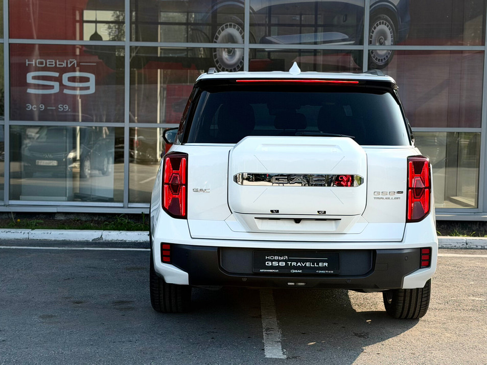 Новый автомобиль GAC GS8 GX Traveller в городе Сургут ДЦ - GAC Автоуниверсал