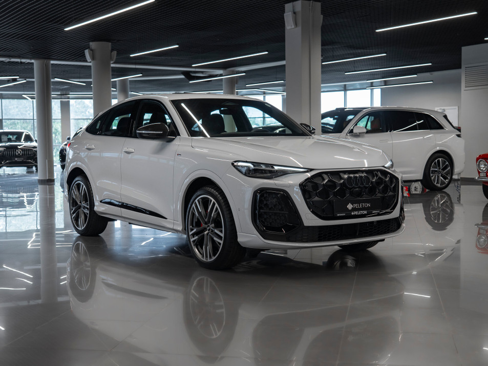 Автомобиль с пробегом Audi Q5 Sportback в городе Москва ДЦ - PELETON ELECTRO