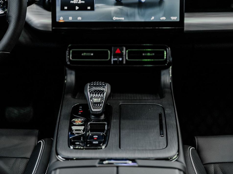 Новый автомобиль GAC GS8 GX Premium в городе Уфа ДЦ - GAC ВЕРРА Север