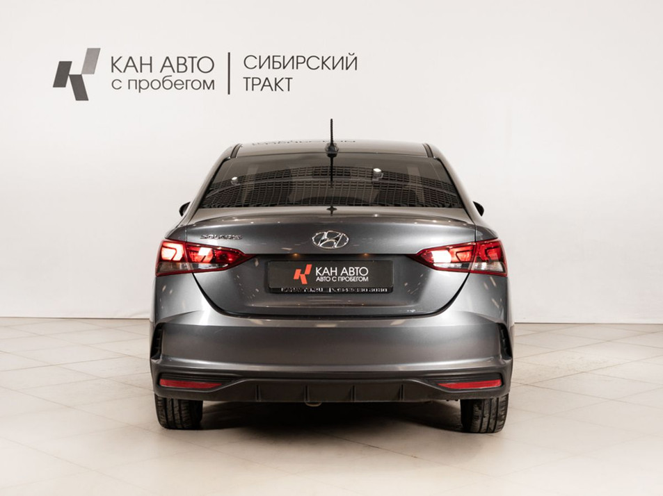Автомобиль с пробегом Hyundai Solaris в городе Казань ДЦ - КАЭ Сибирский тракт