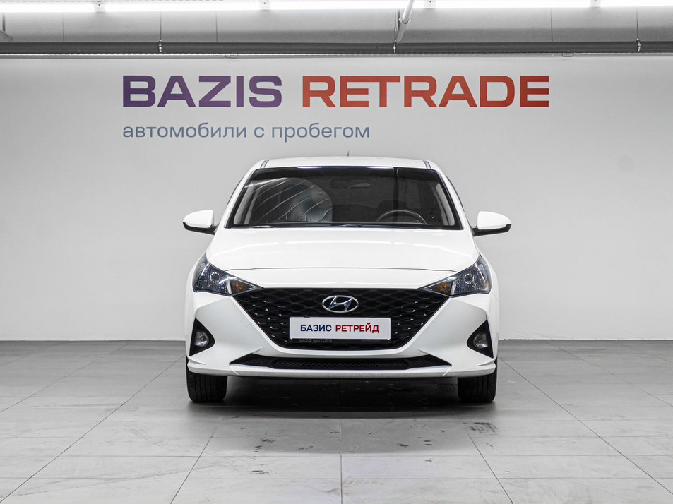 Автомобиль с пробегом Hyundai Solaris в городе Тюмень ДЦ - АСП RETRADE Остров