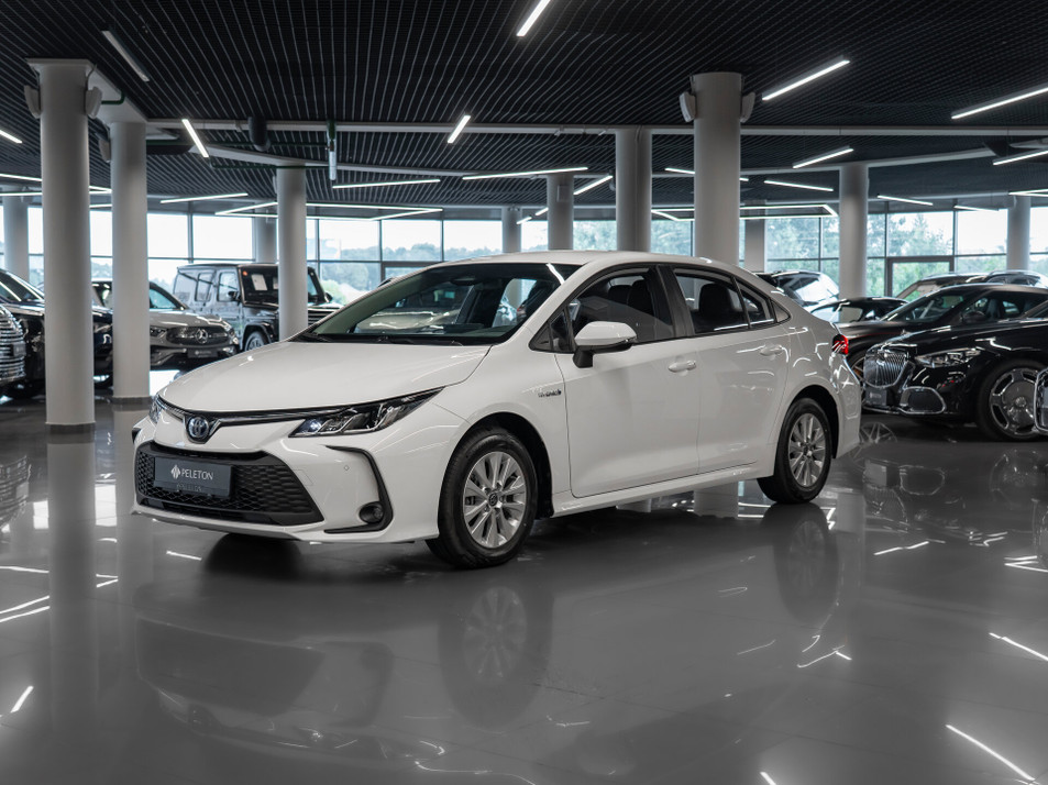 Автомобиль с пробегом Toyota Corolla в городе Москва ДЦ - PELETON ELECTRO